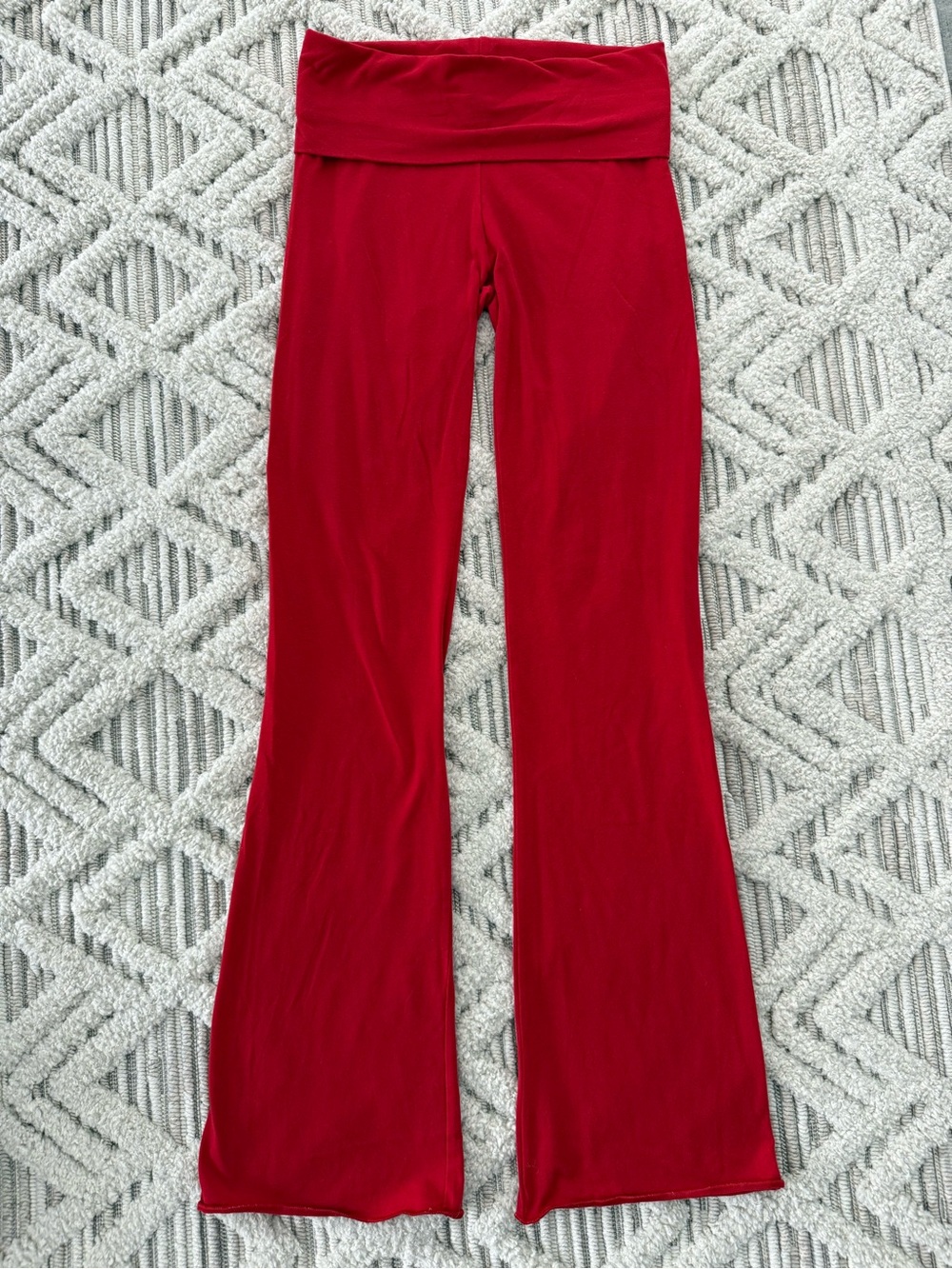 Skims fold over yoga pants